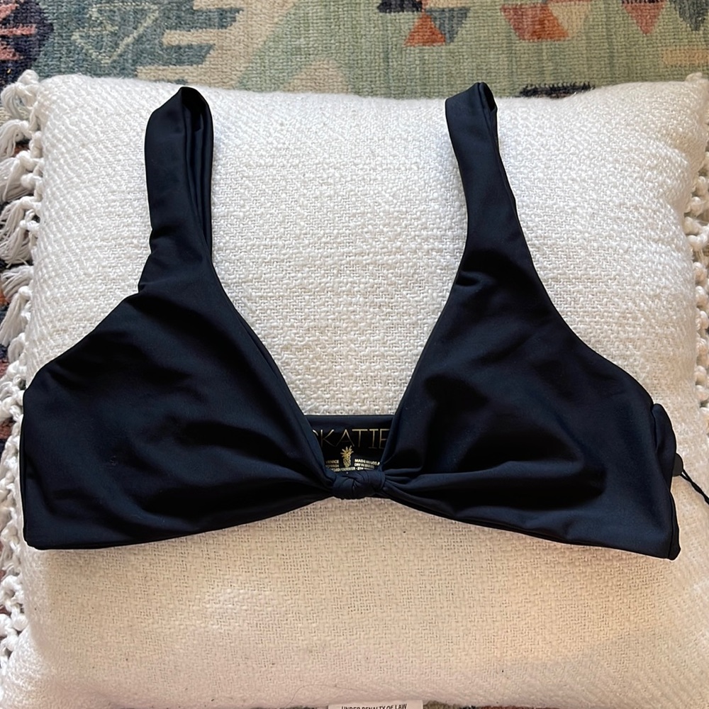 Skatie Bikini Top